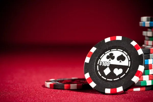 Baccarat hand settlement on toyota308 showing Banker win with tie-breaker payout